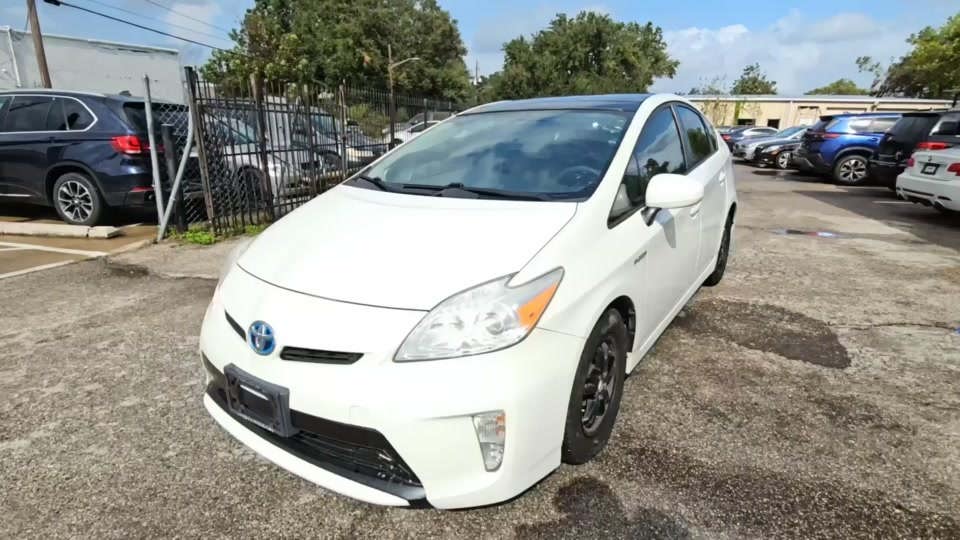2014 Toyota Prius Three