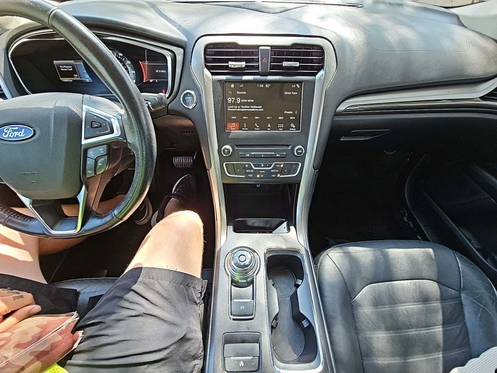 2017 Ford Fusion SE FWD