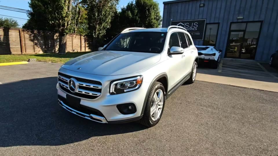 2023 Mercedes-Benz GLB 250