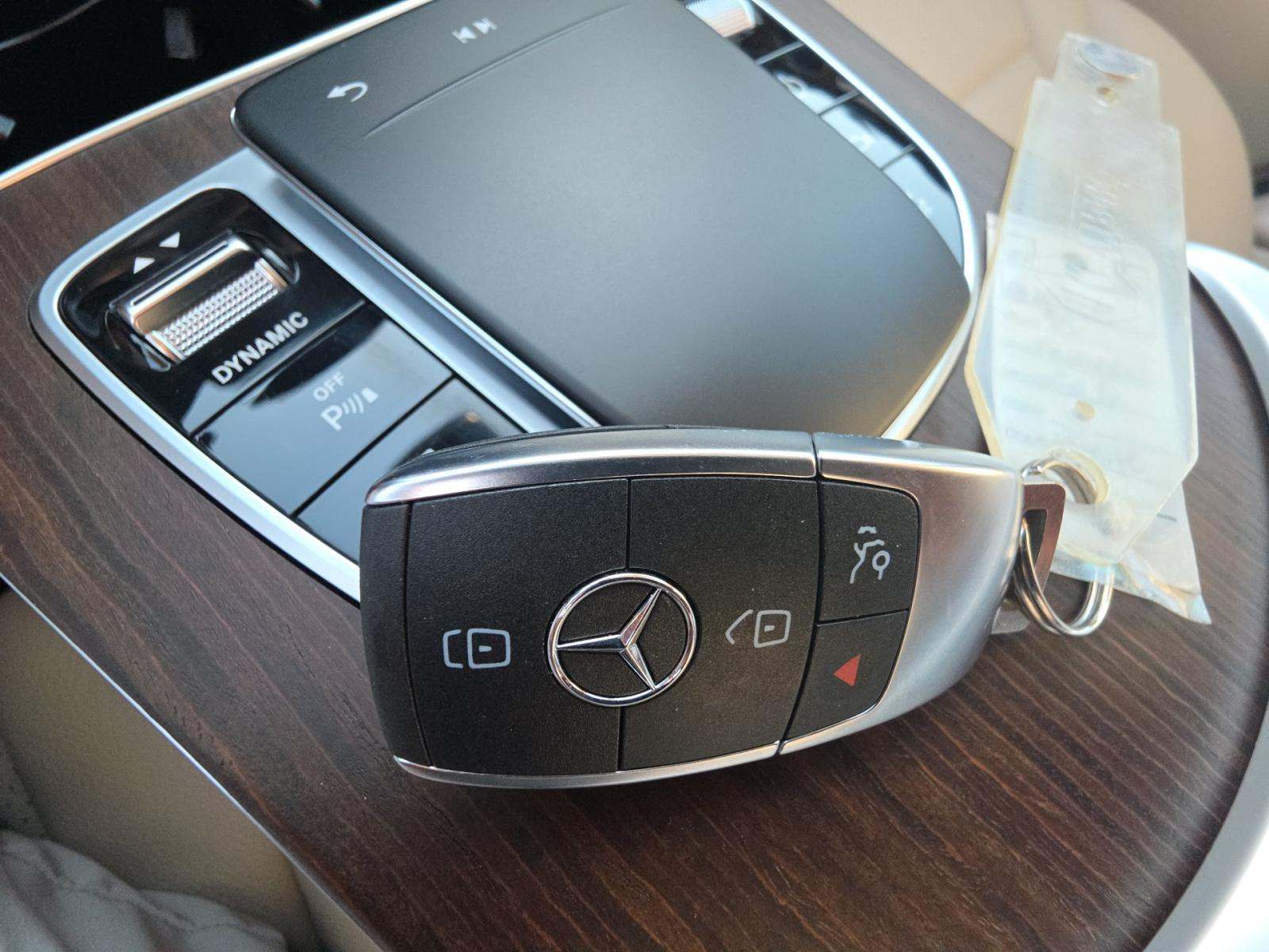 MERCEDES-BENZ GLC-CLASS - 4