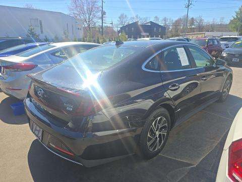 HYUNDAI HYBRID BLUE - 3