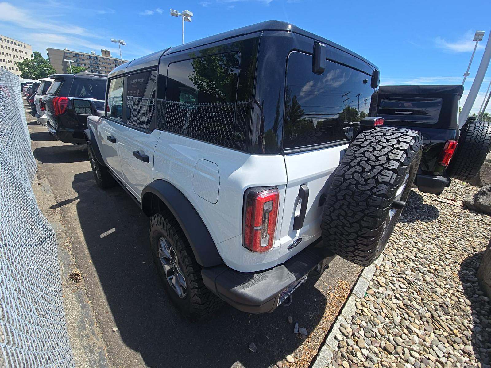 FORD BRONCO - 2