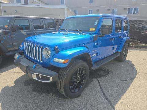 JEEP 4XE SAHARA - 1