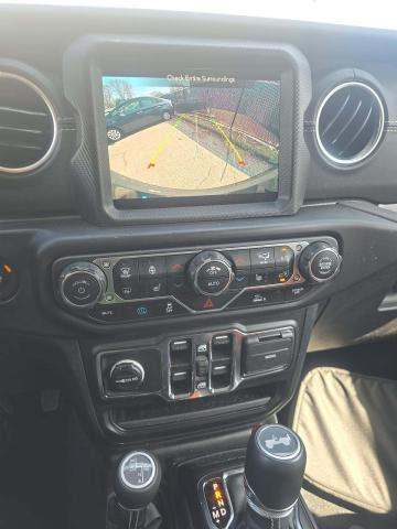 JEEP 4XE SAHARA - 10