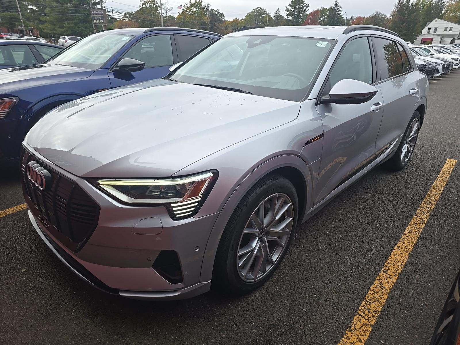 2021 Audi e-tron Prestige