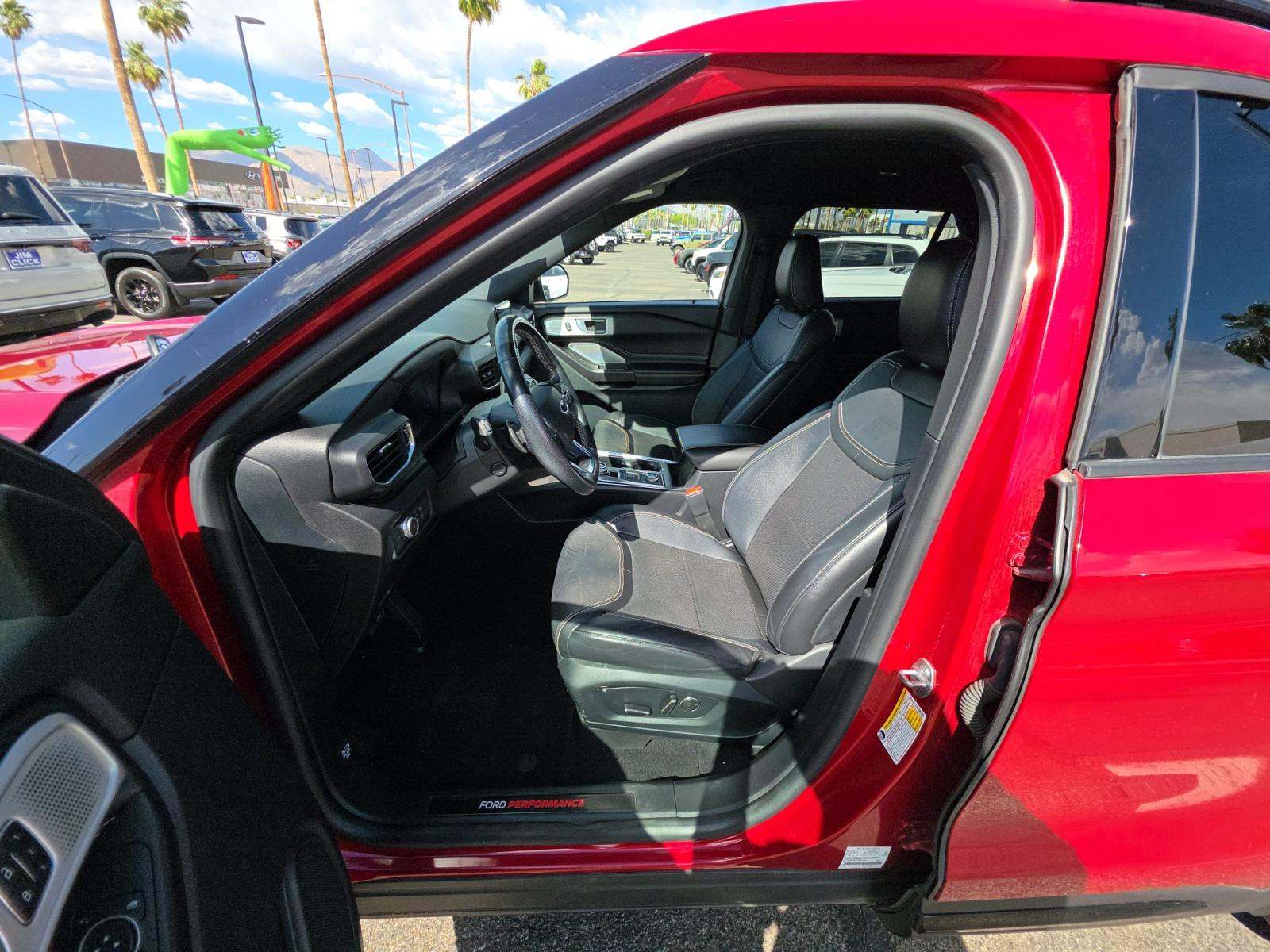 FORD EXPLORER - 2