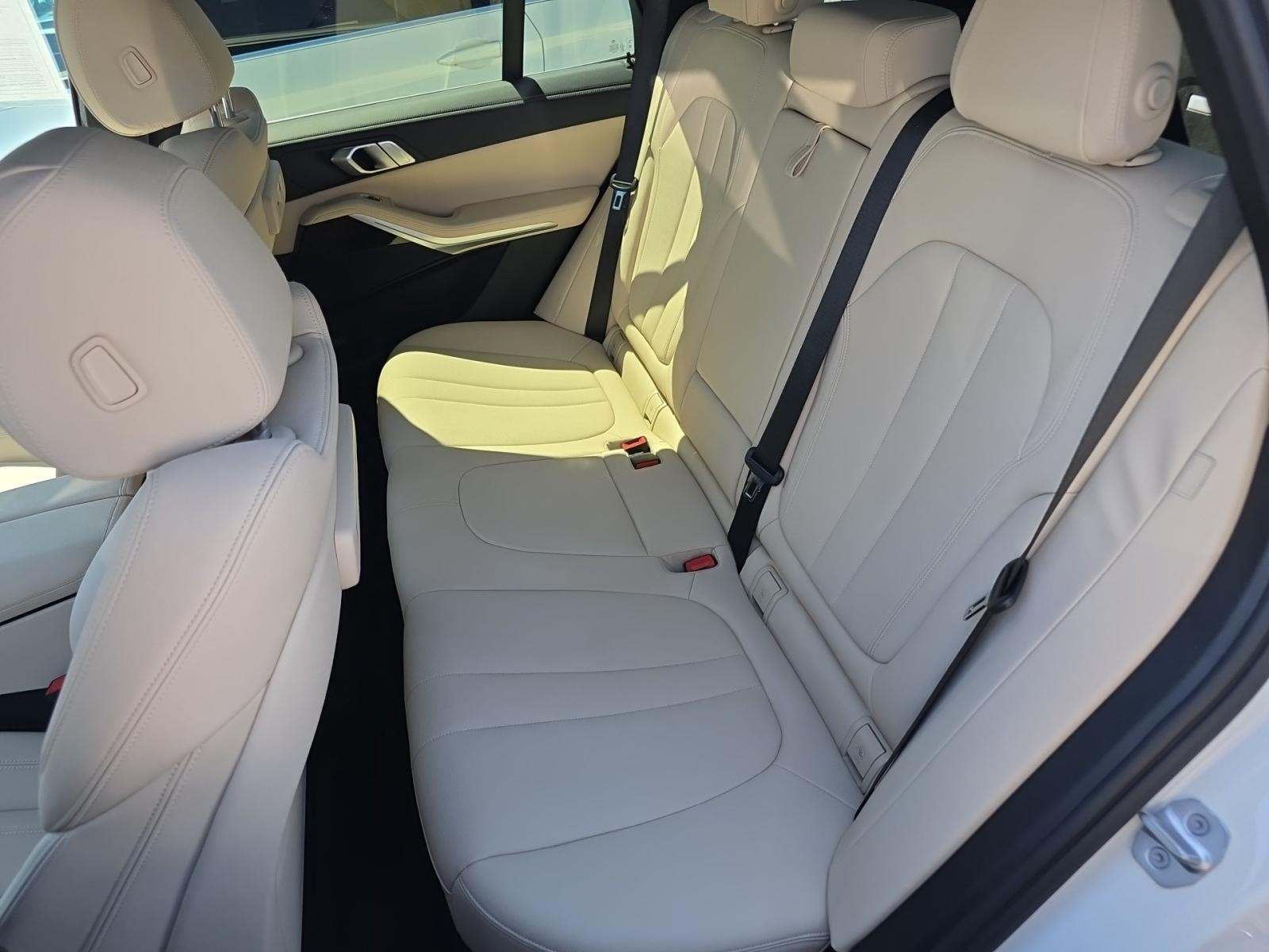 2021 BMW X5 sDrive40i RWD