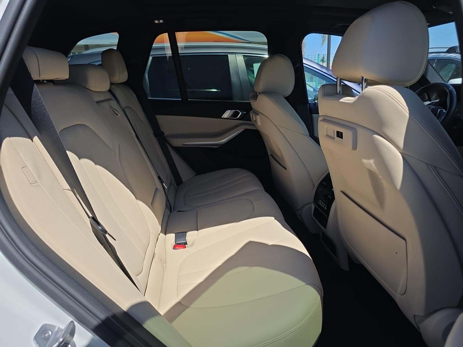 2021 BMW X5 sDrive40i RWD