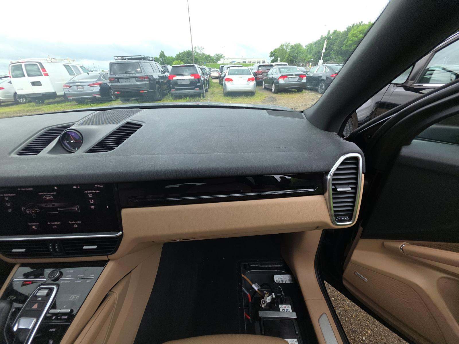 2021 Porsche Cayenne Base AWD