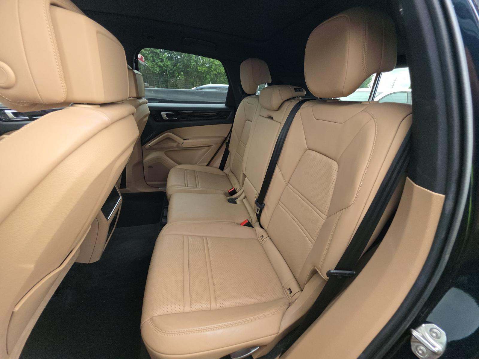 2021 Porsche Cayenne Base AWD