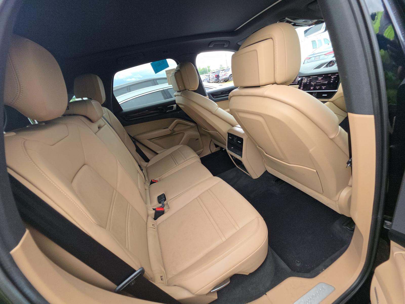 2021 Porsche Cayenne Base AWD