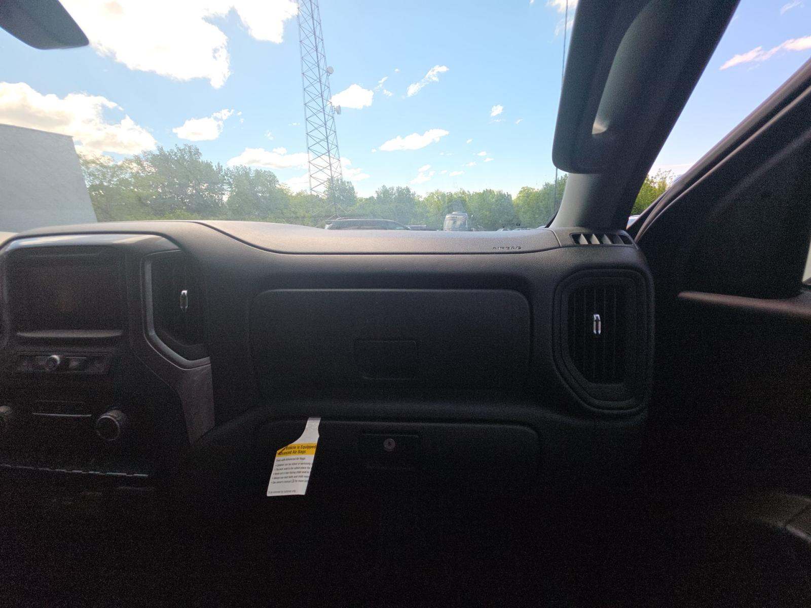 2021 Chevrolet Silverado 1500 Custom AWD