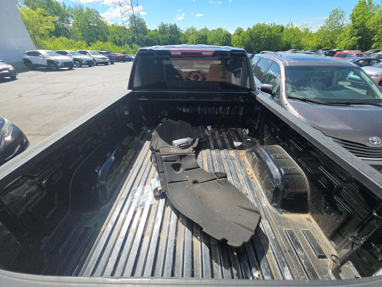 2021 Chevrolet Silverado 1500 Custom AWD