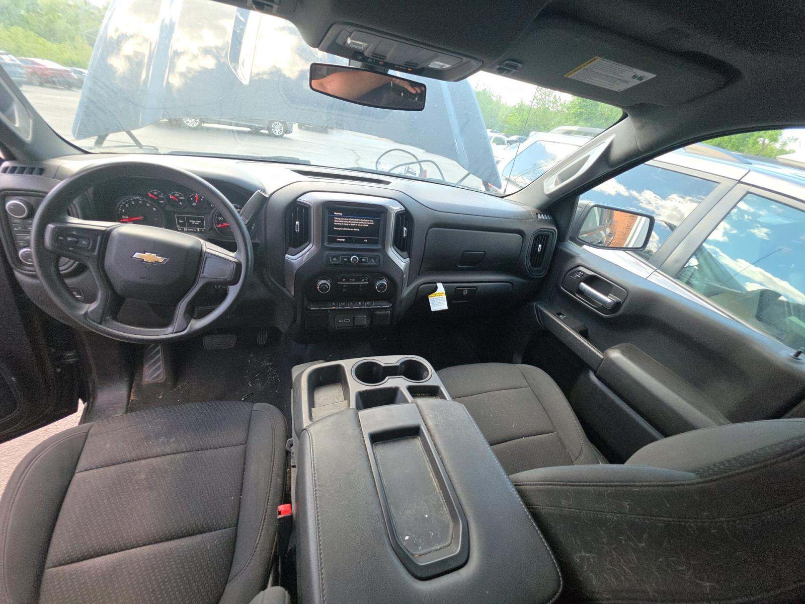 2021 Chevrolet Silverado 1500 Custom AWD