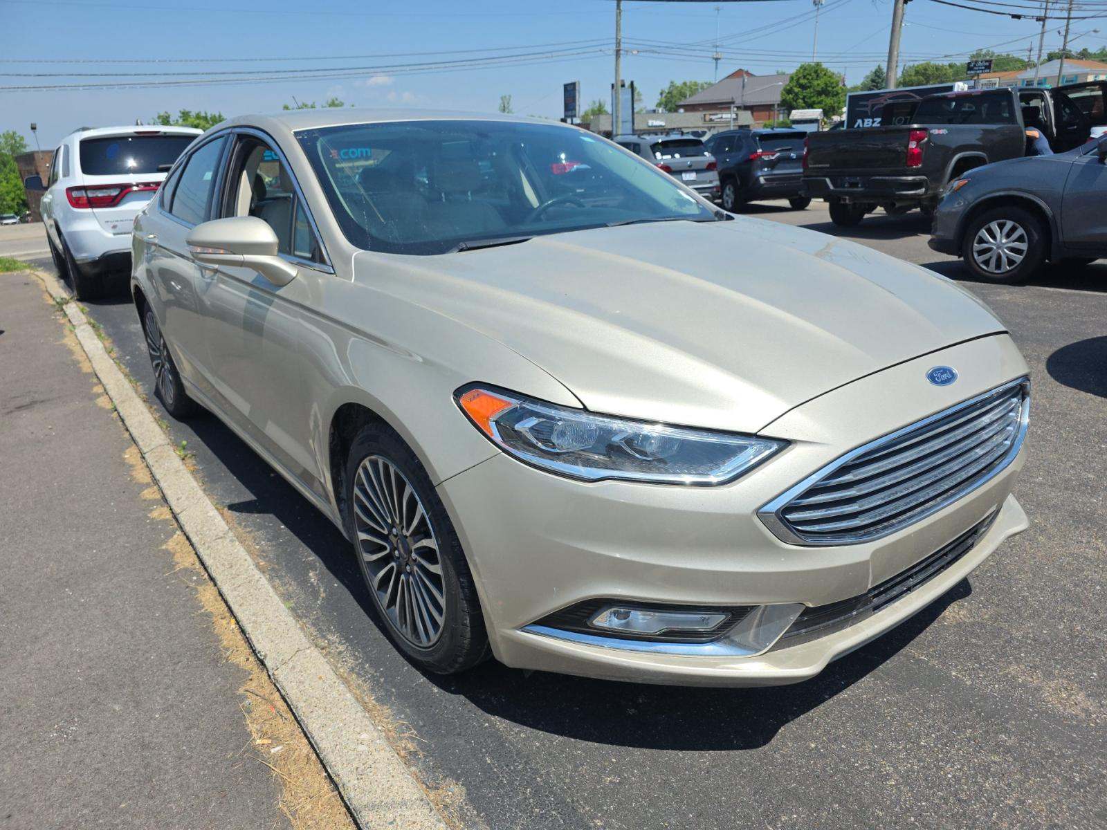 FORD FUSION - 4