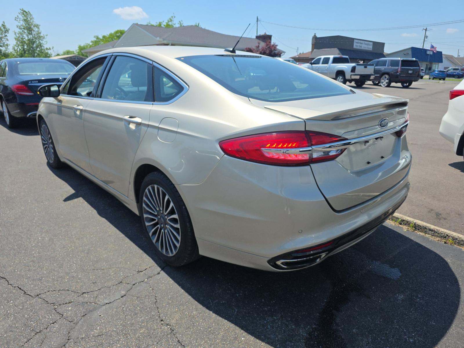 FORD FUSION - 2