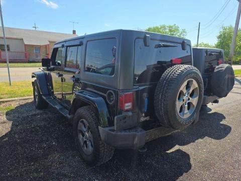 JEEP UNLIMITED SAHARA - 2