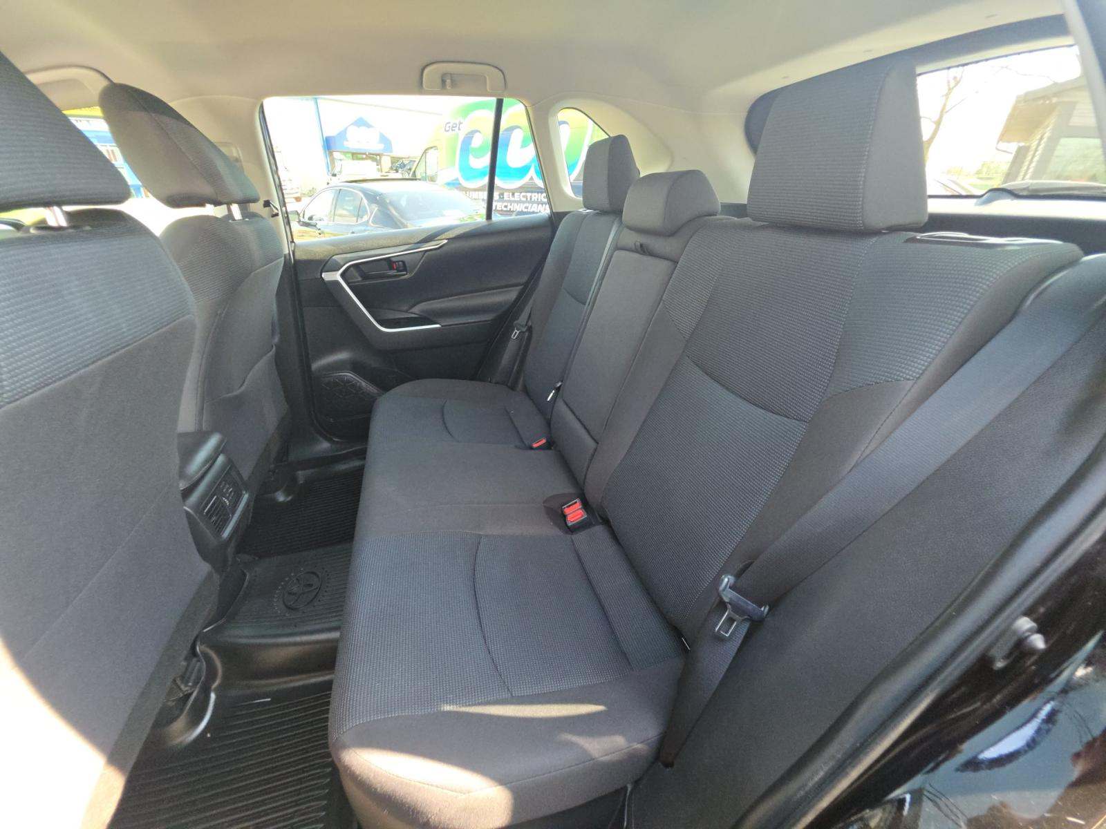 2022 Toyota RAV4 Hybrid LE AWD