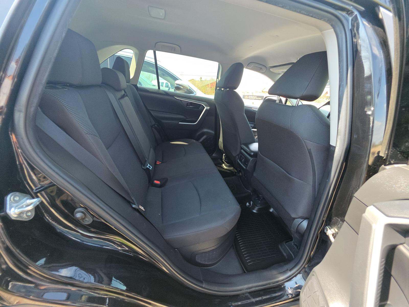 2022 Toyota RAV4 Hybrid LE AWD