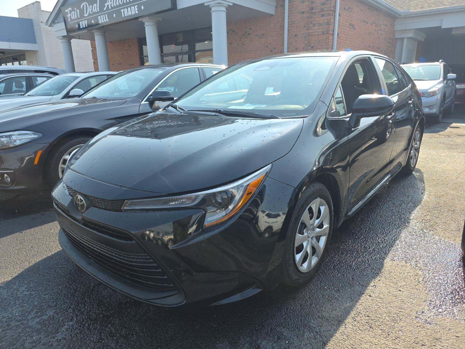 2024 Toyota Corolla LE FWD