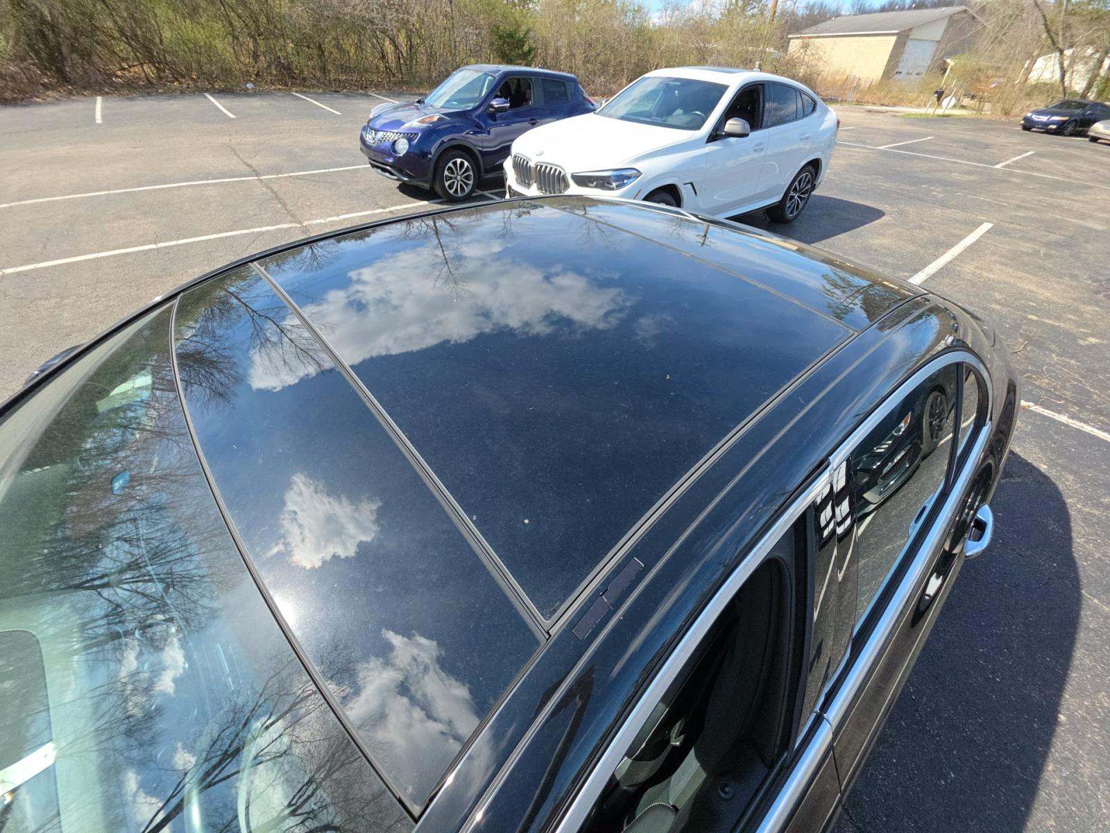 MERCEDES-BENZ E-CLASS - 8