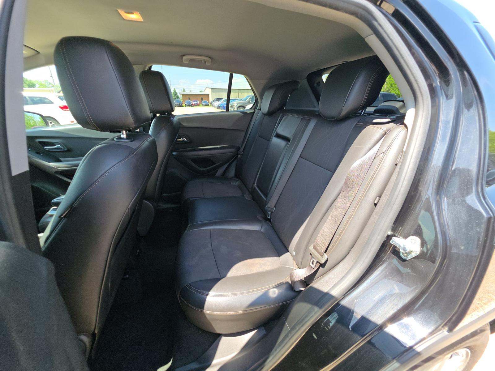 CHEVROLET TRAX - 9