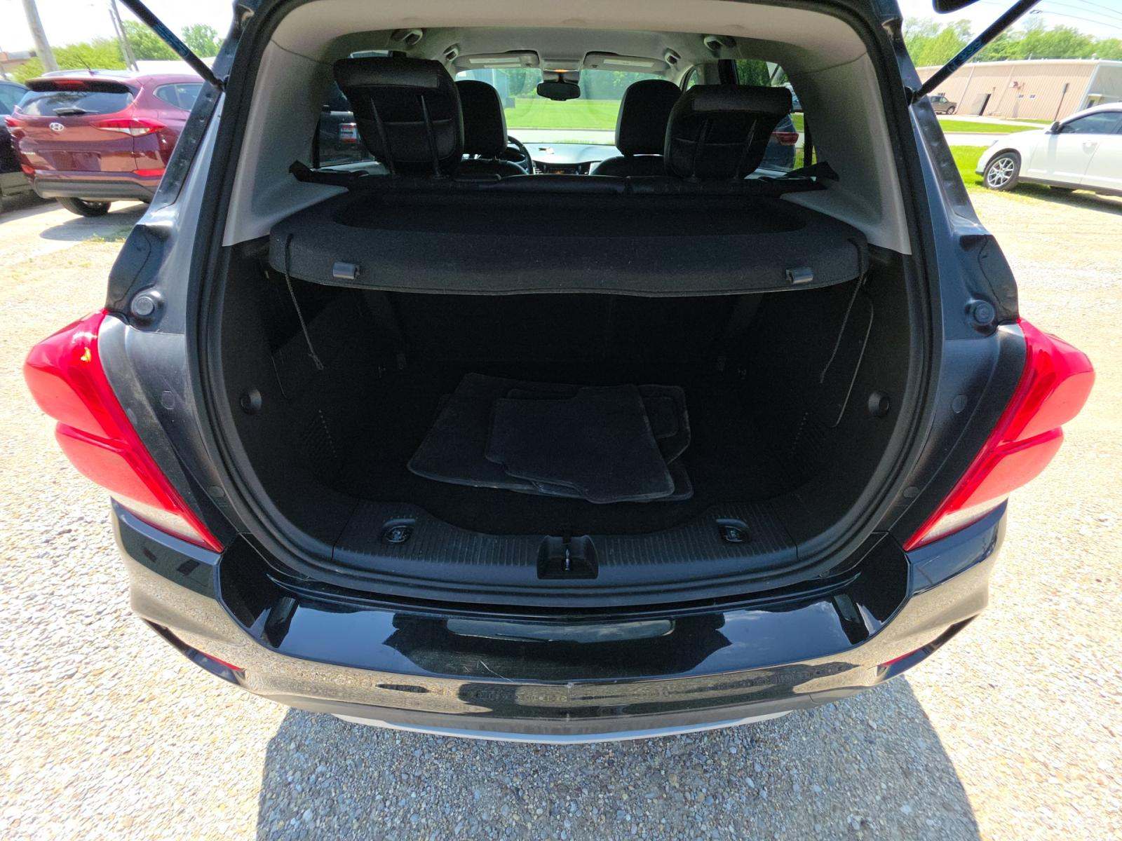 CHEVROLET TRAX - 10