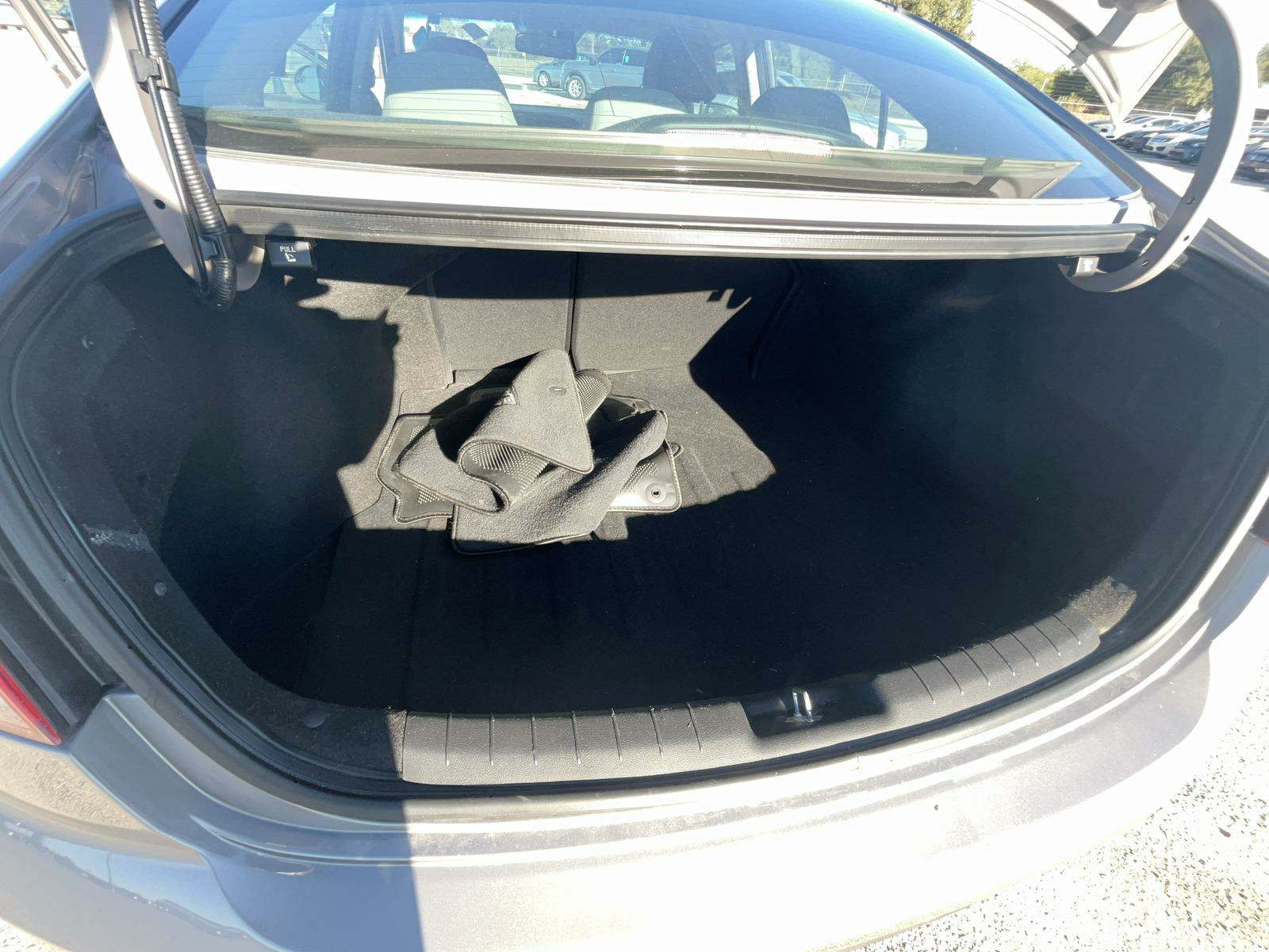 2020 Hyundai Elantra SE FWD