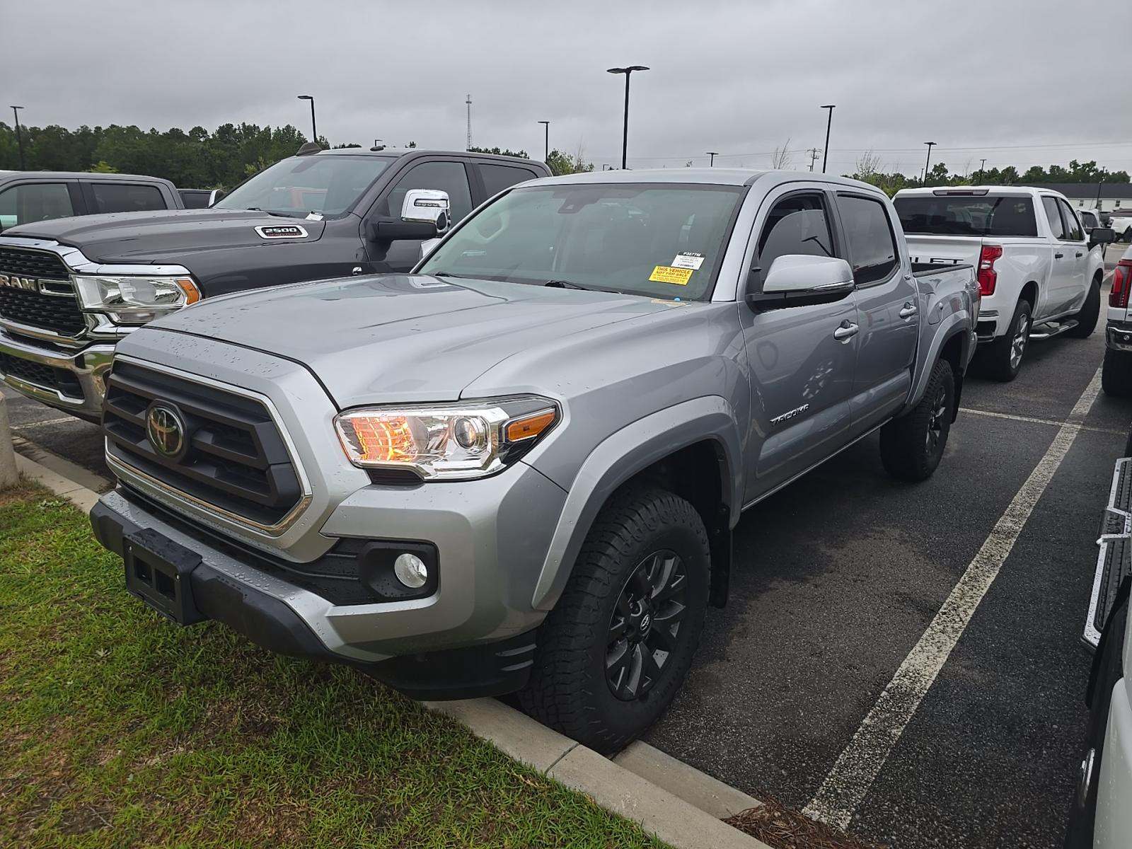 2023 Toyota Tacoma SR5 AWD