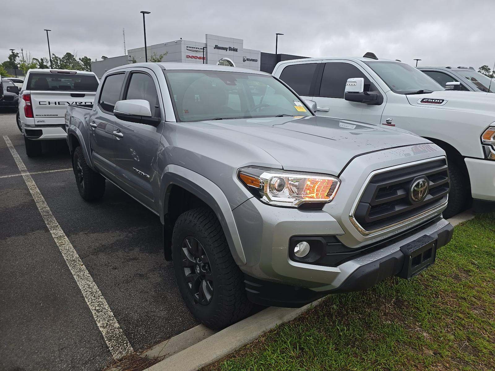 2023 Toyota Tacoma SR5 AWD