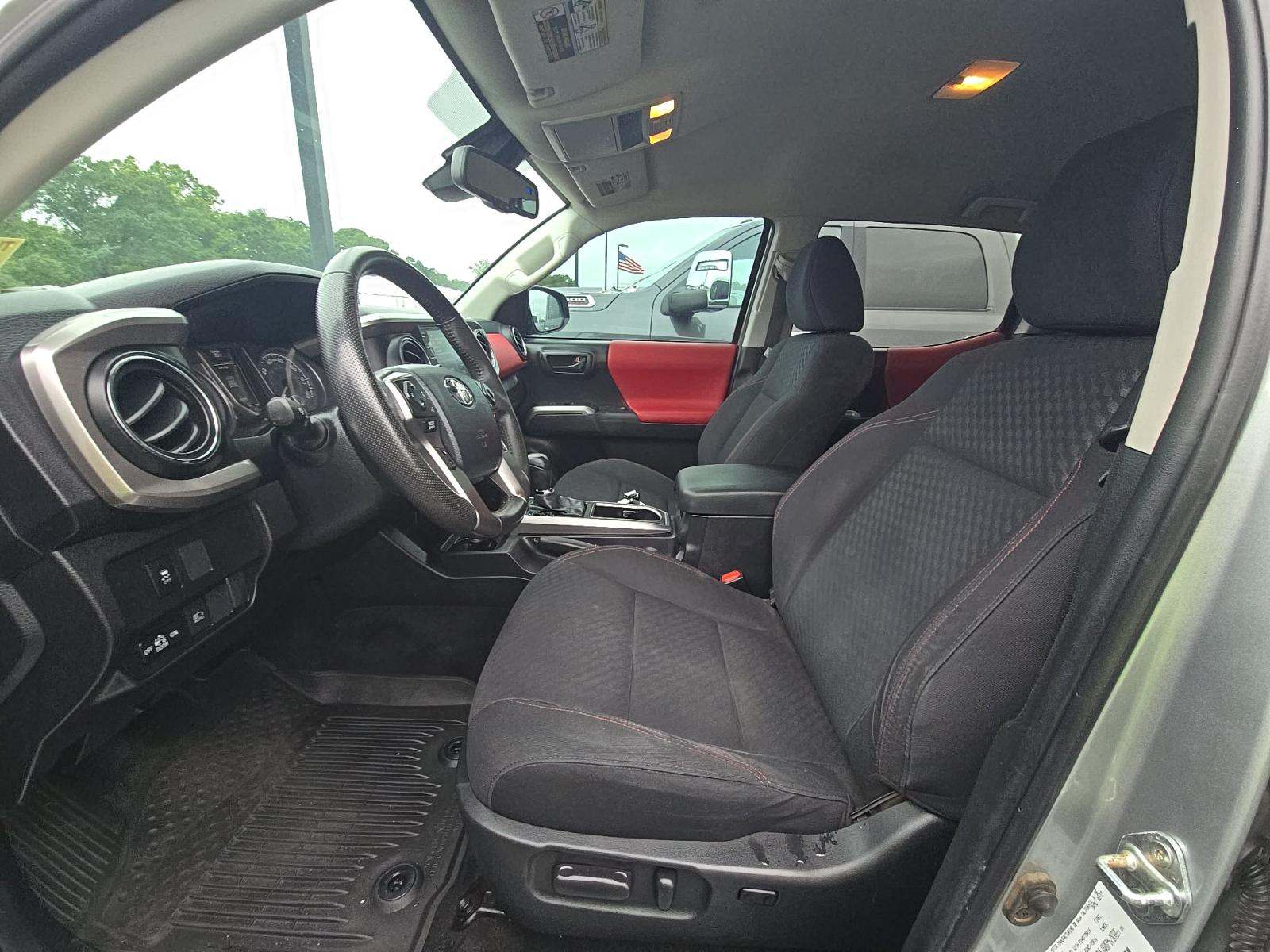 2023 Toyota Tacoma SR5 AWD