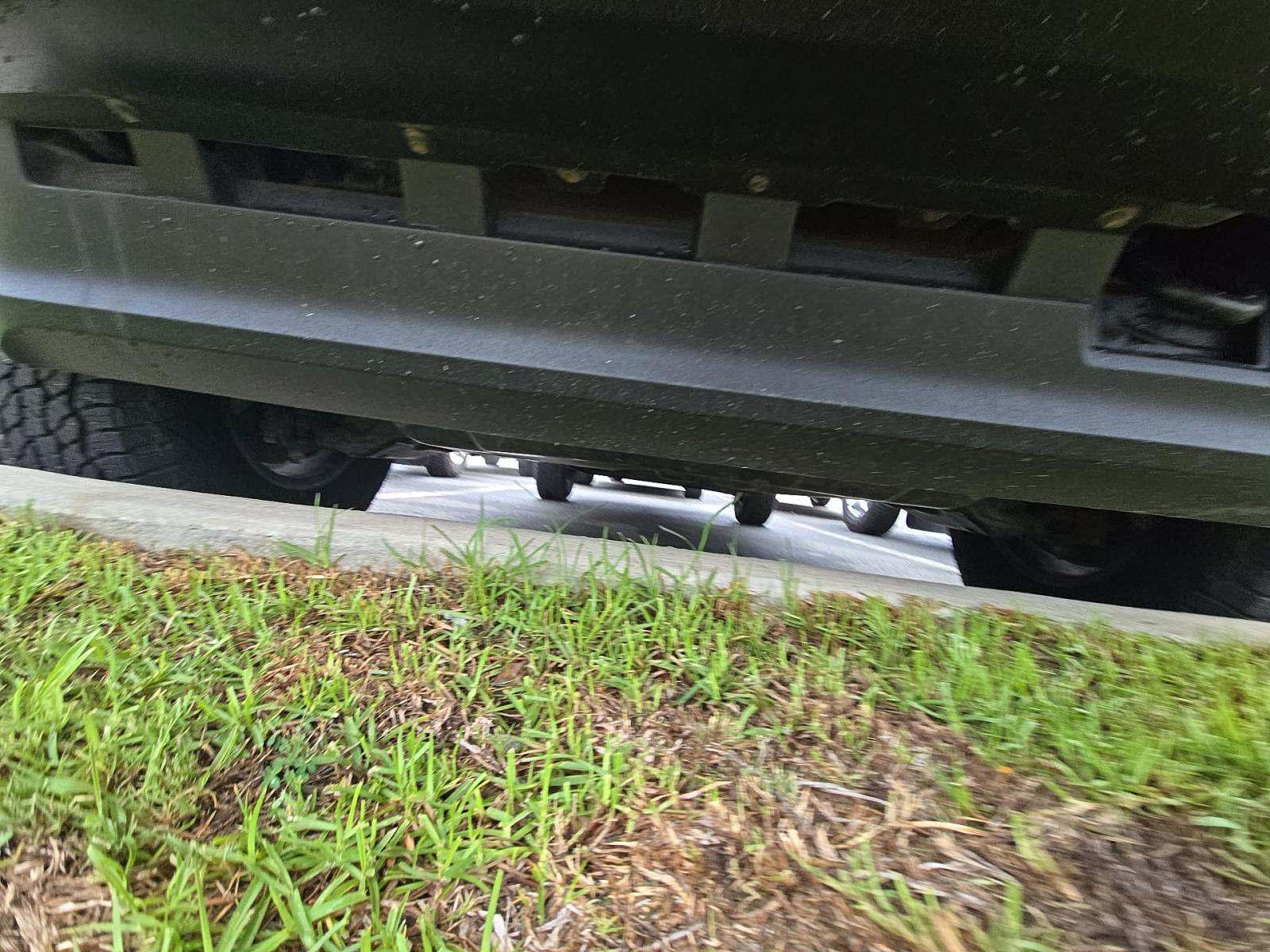 2023 Toyota Tacoma SR5 AWD