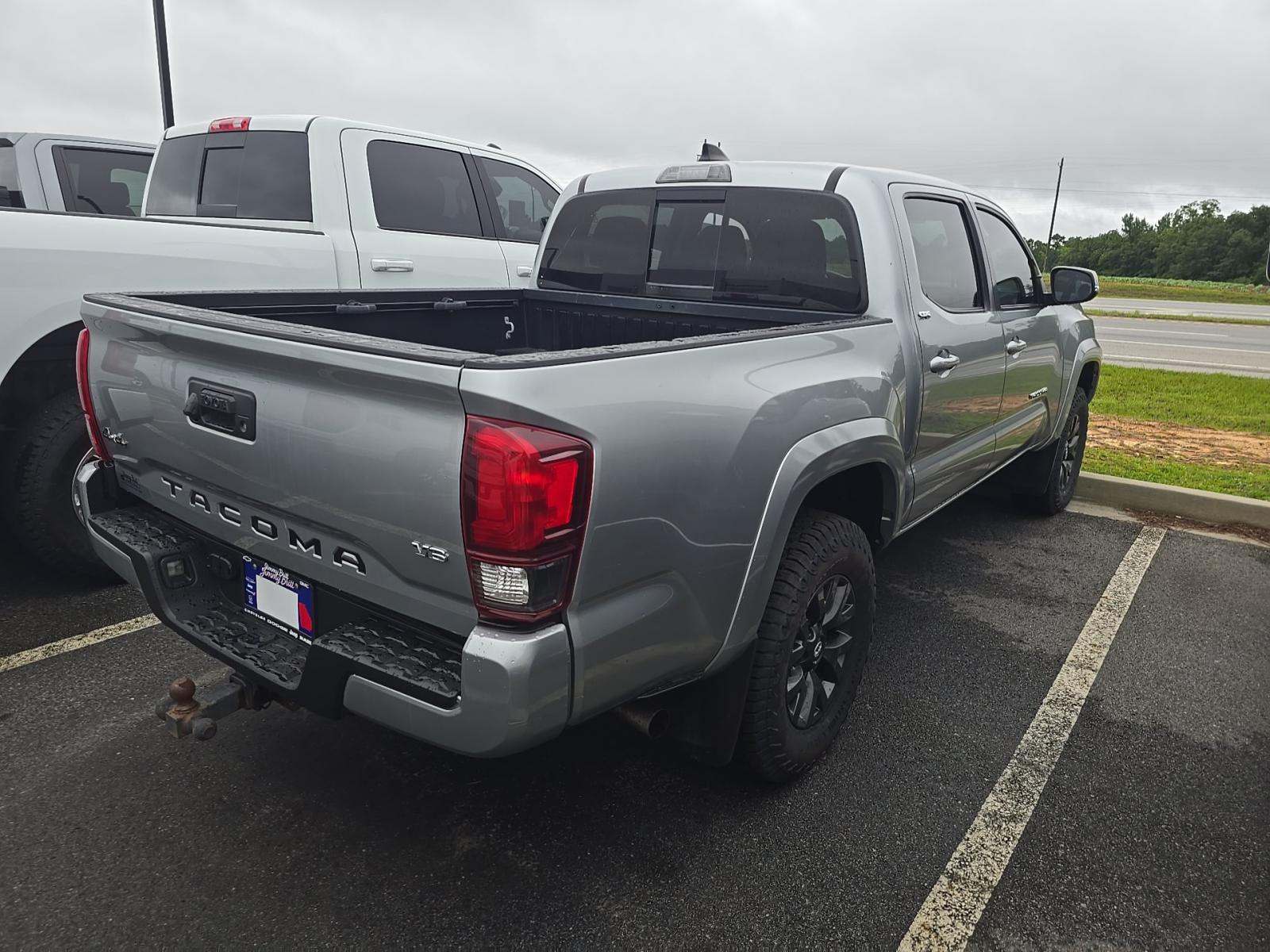 2023 Toyota Tacoma SR5 AWD