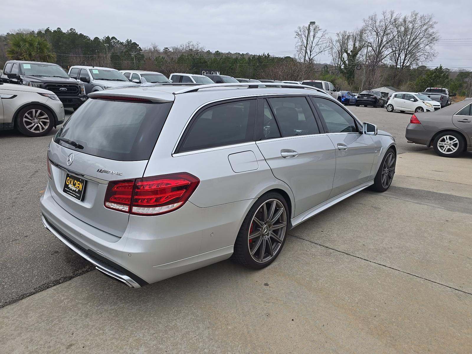 MERCEDES-BENZ E-CLASS - 3