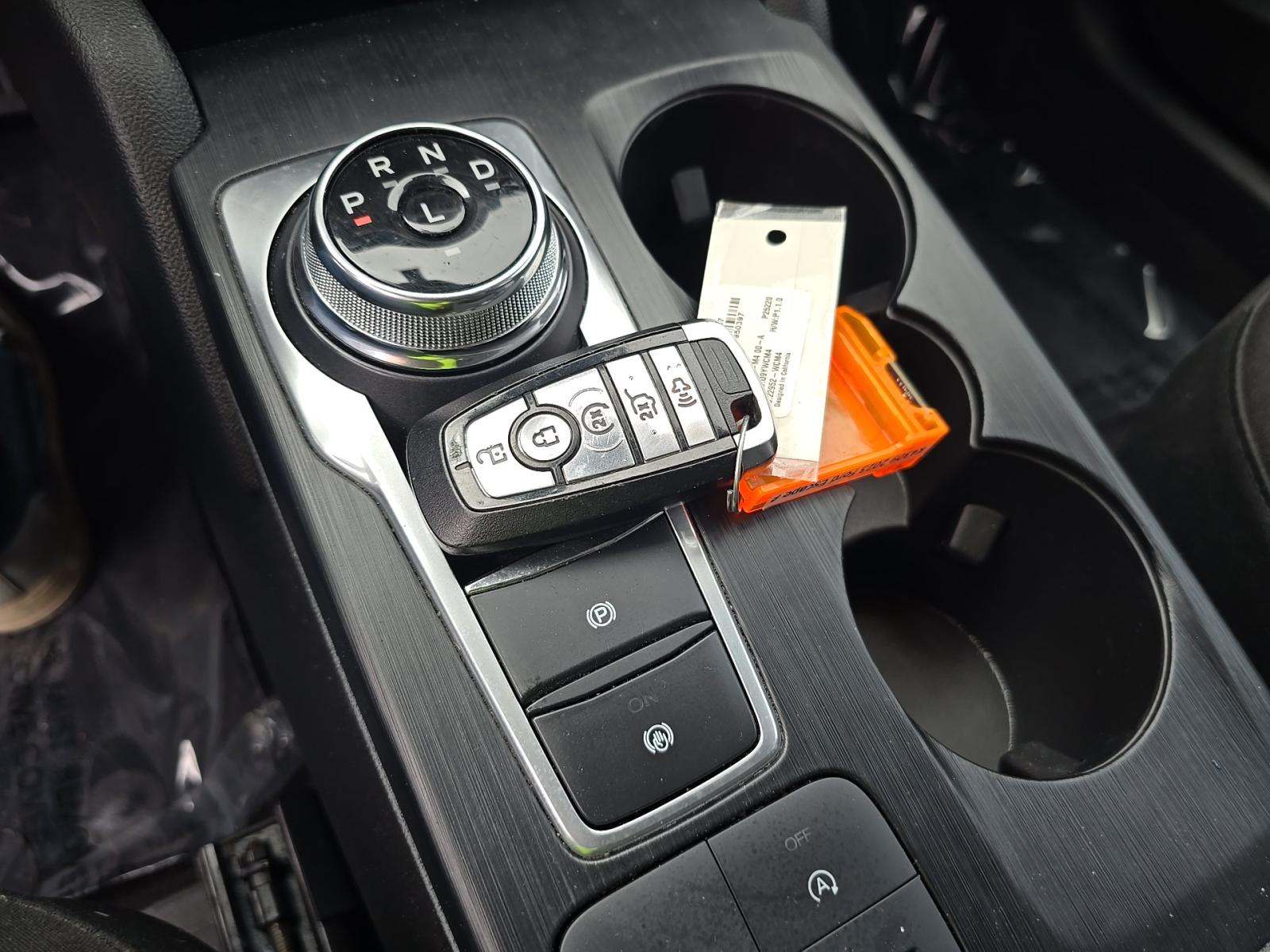 FORD ESCAPE - 8