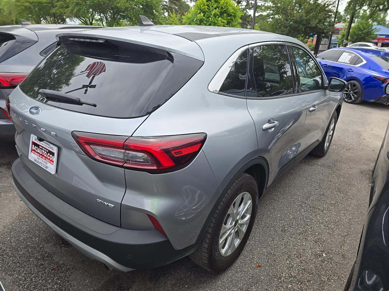 FORD ESCAPE - 3