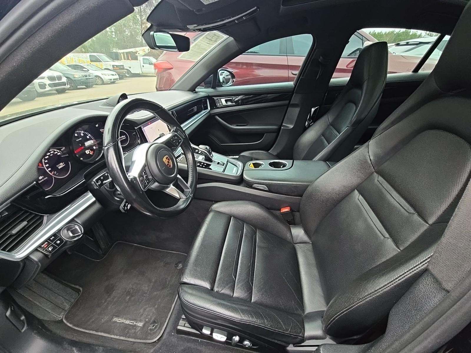 2019 Porsche Panamera 4 AWD