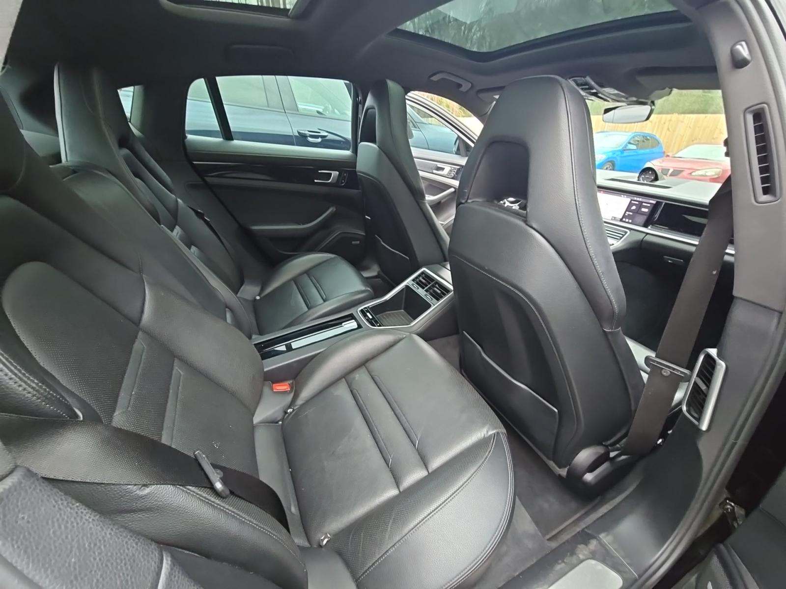 2019 Porsche Panamera 4 AWD