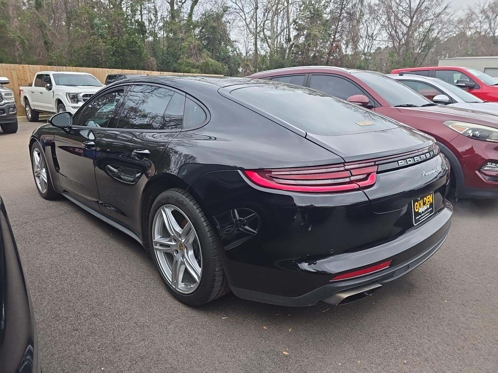 2019 Porsche Panamera 4 AWD