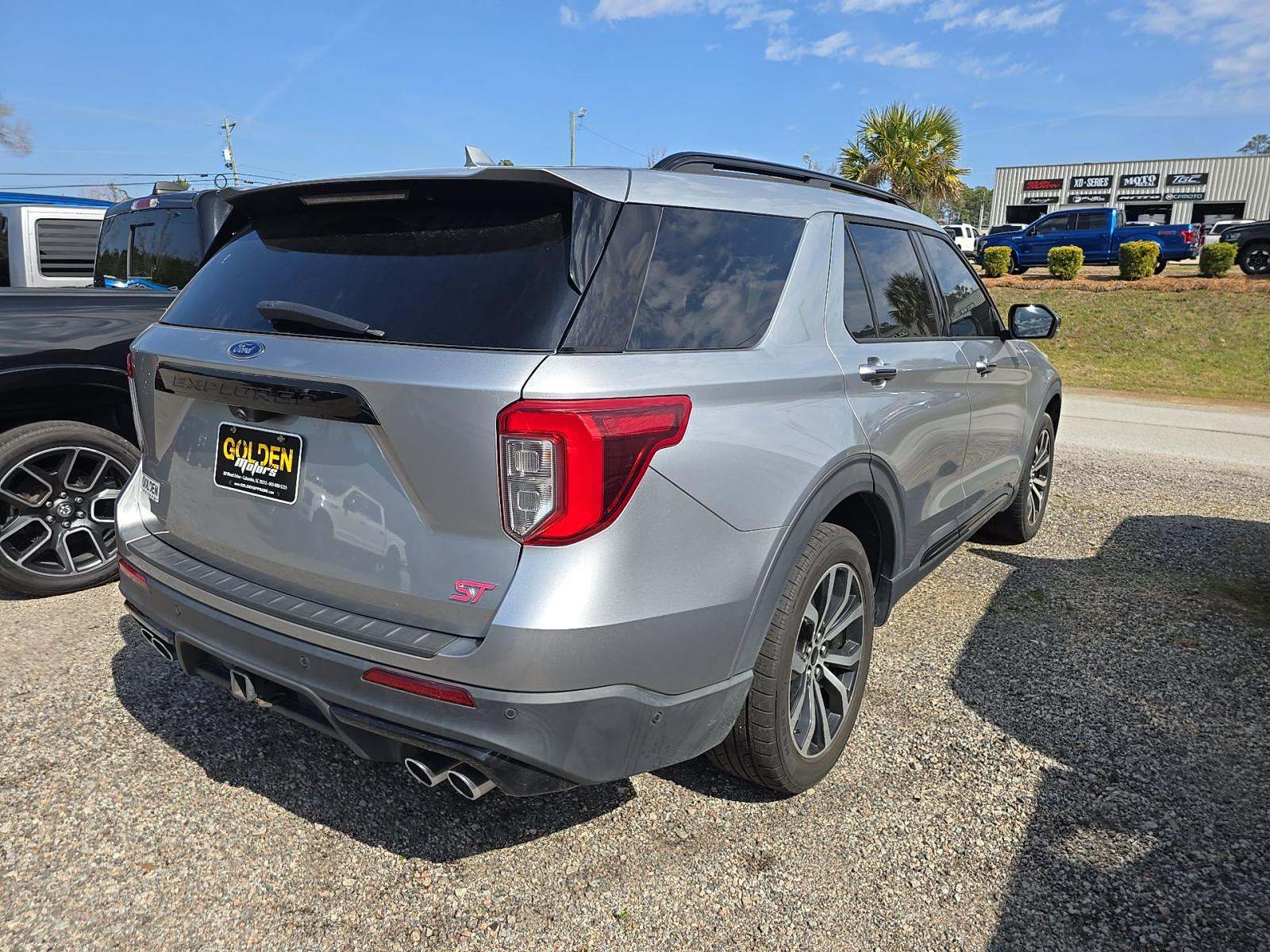 FORD EXPLORER - 3