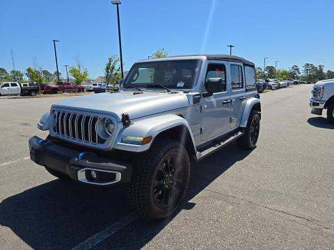 JEEP 4XE SAHARA - 1