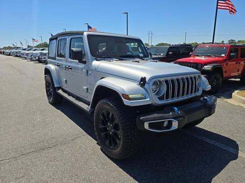 JEEP 4XE SAHARA - 2