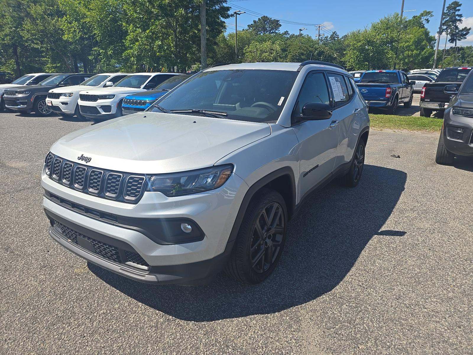2026 Jeep Compass Latitude Altitude Edition AWD