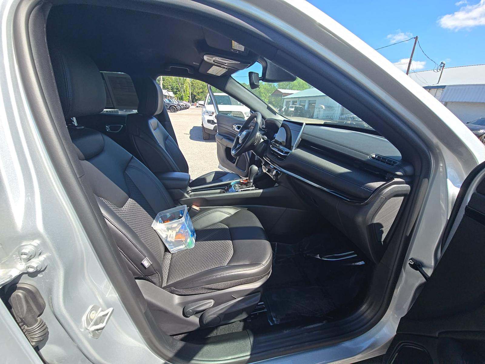 2026 Jeep Compass Latitude Altitude Edition AWD