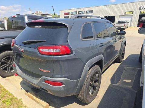 JEEP TRAILHAWK - 3