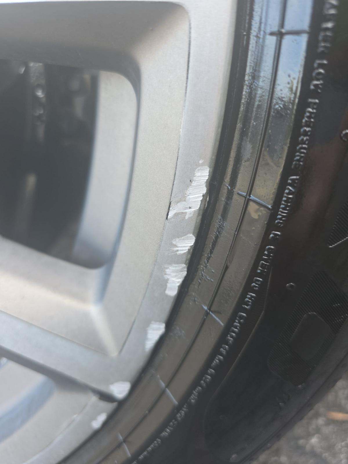 2022 BMW X7 M50i AWD