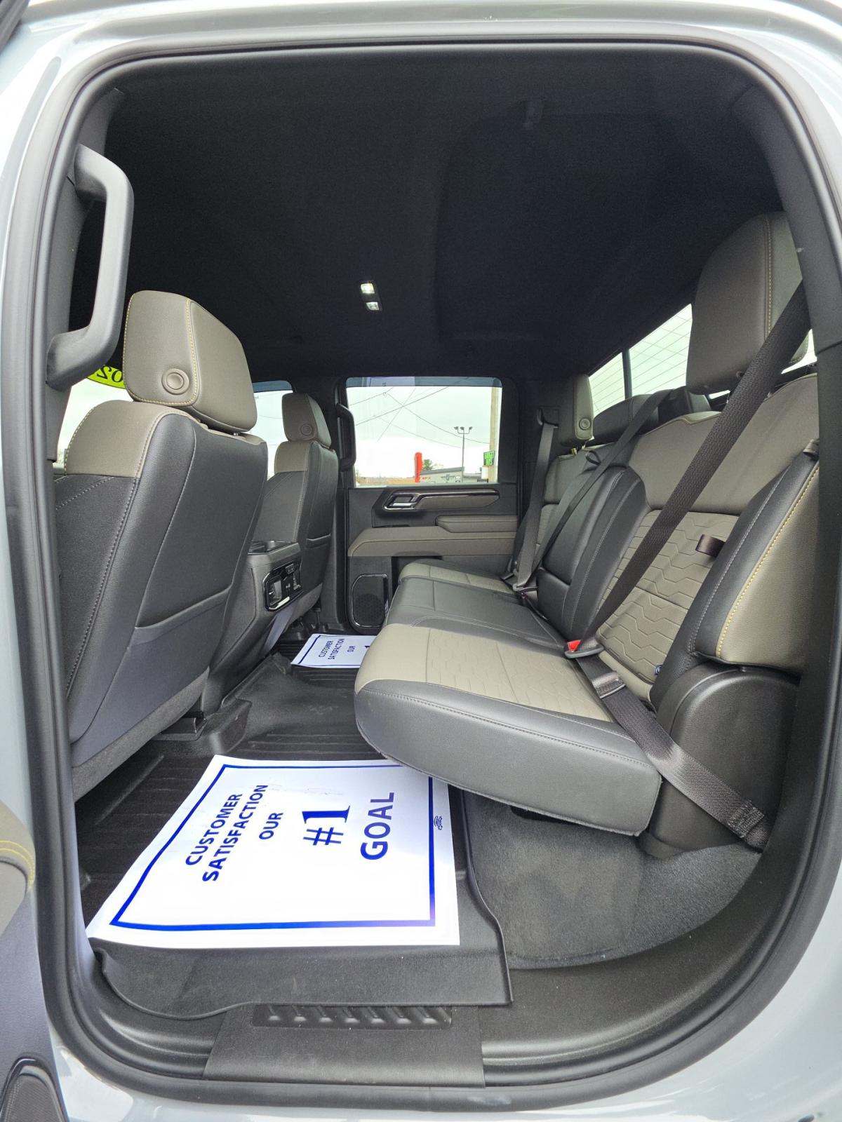 2025 Chevrolet Silverado 2500HD ZR2 AWD