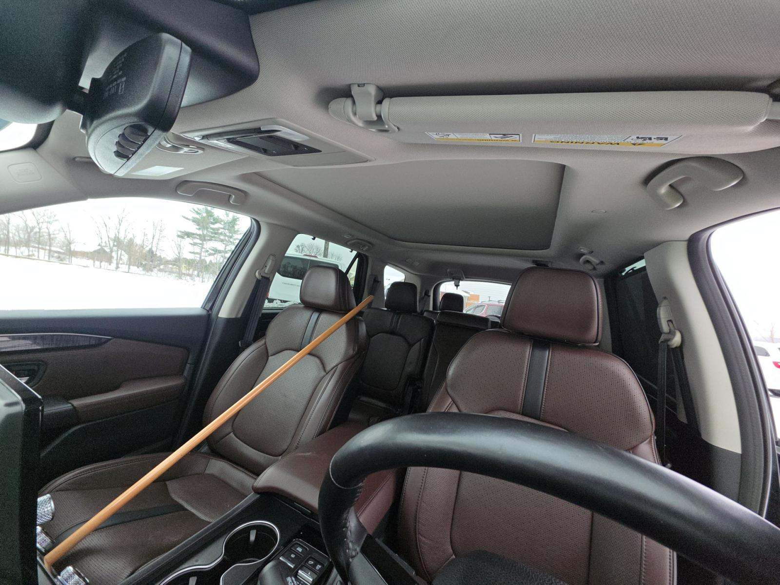 2023 Honda Pilot Elite AWD