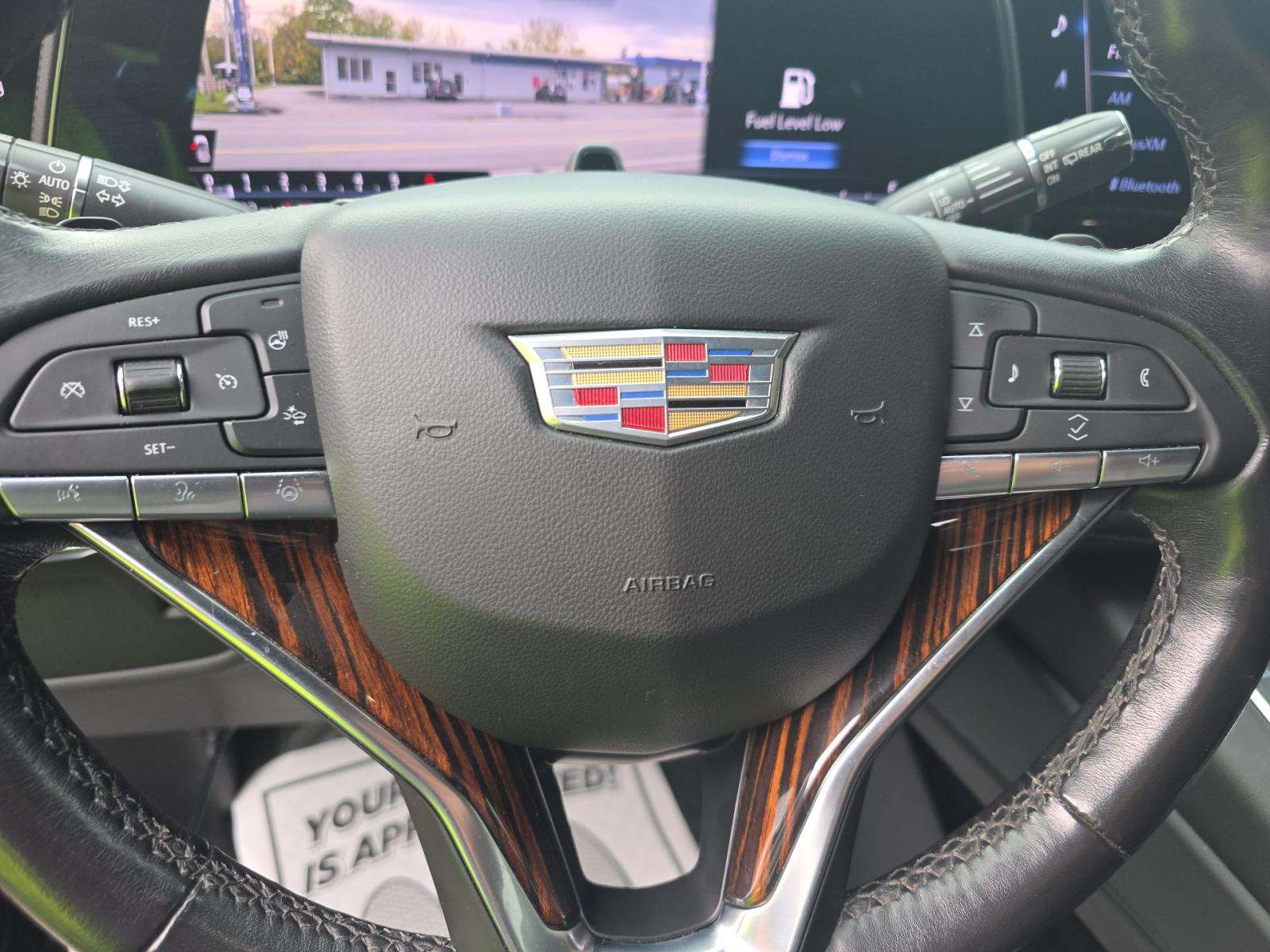 2022 Cadillac Escalade Premium Luxury AWD