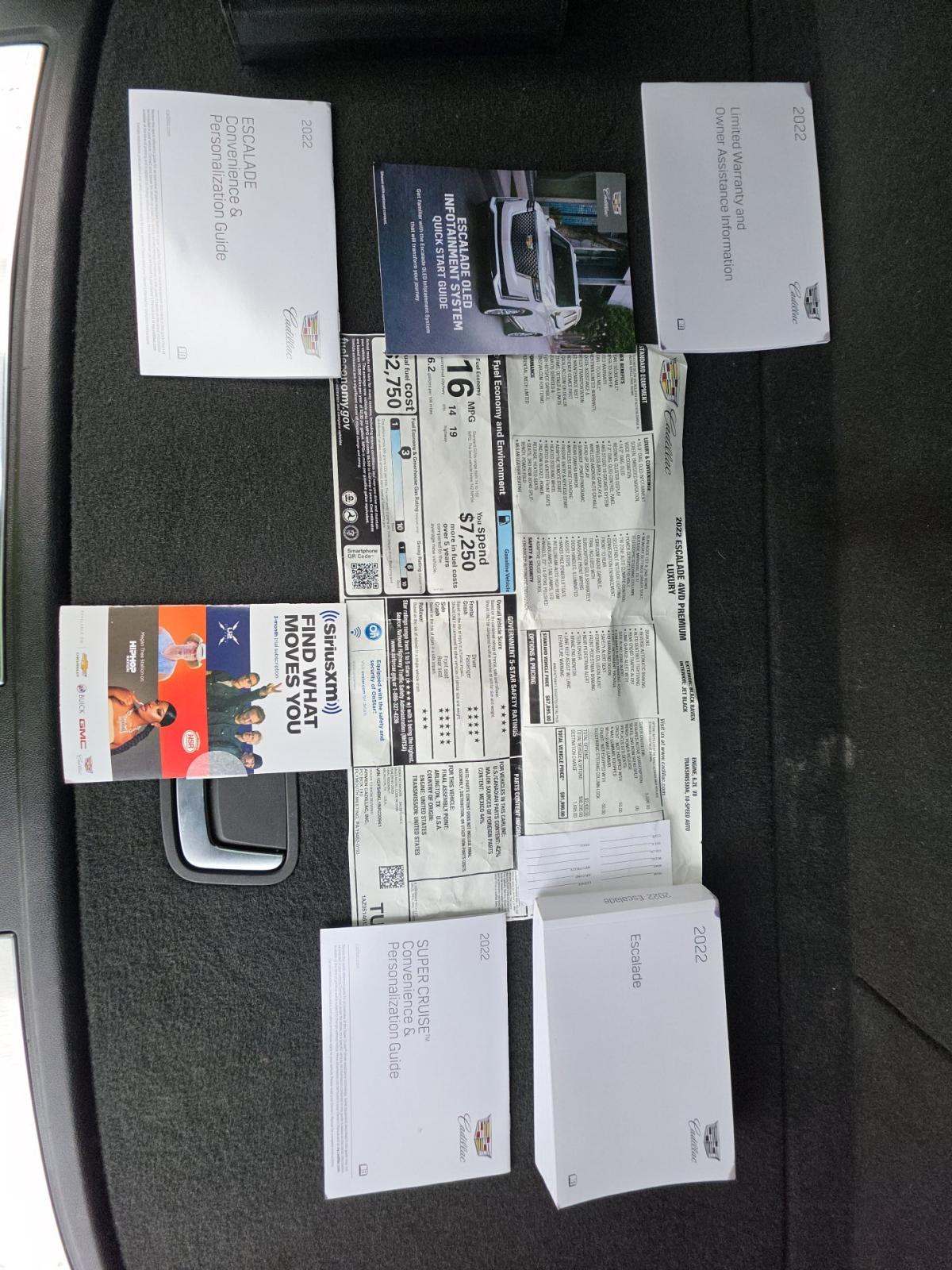 2022 Cadillac Escalade Premium Luxury AWD